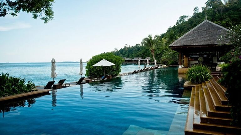 Luxury-resorts-Malaysia-thesmartlocal-29-768x432.jpg