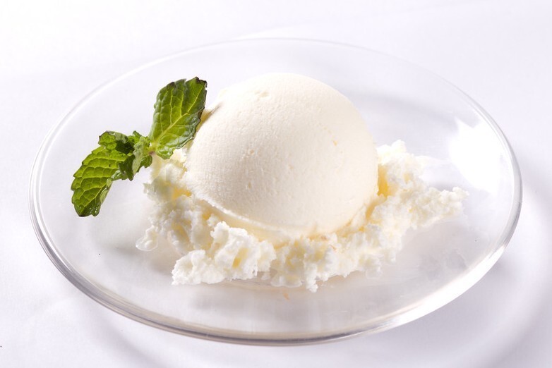 White-Ice-Cream-colors-34532189-782-522.jpg