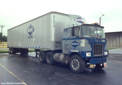 Overnite-Transportation-Truck-standard-width-1600px-1536x1071.md.jpeg