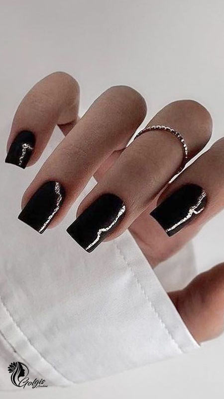 black-nail-designs-golgis-03.jpeg
