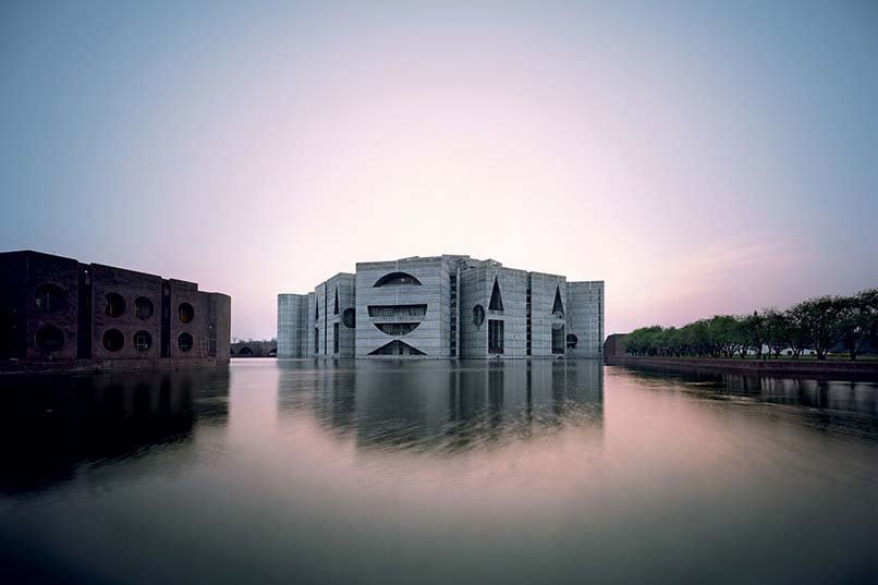 dam-images-daily-2014-07-louis-kahn-louis-kahn-architecture-exhibit-02-national-assembly-building.jpeg